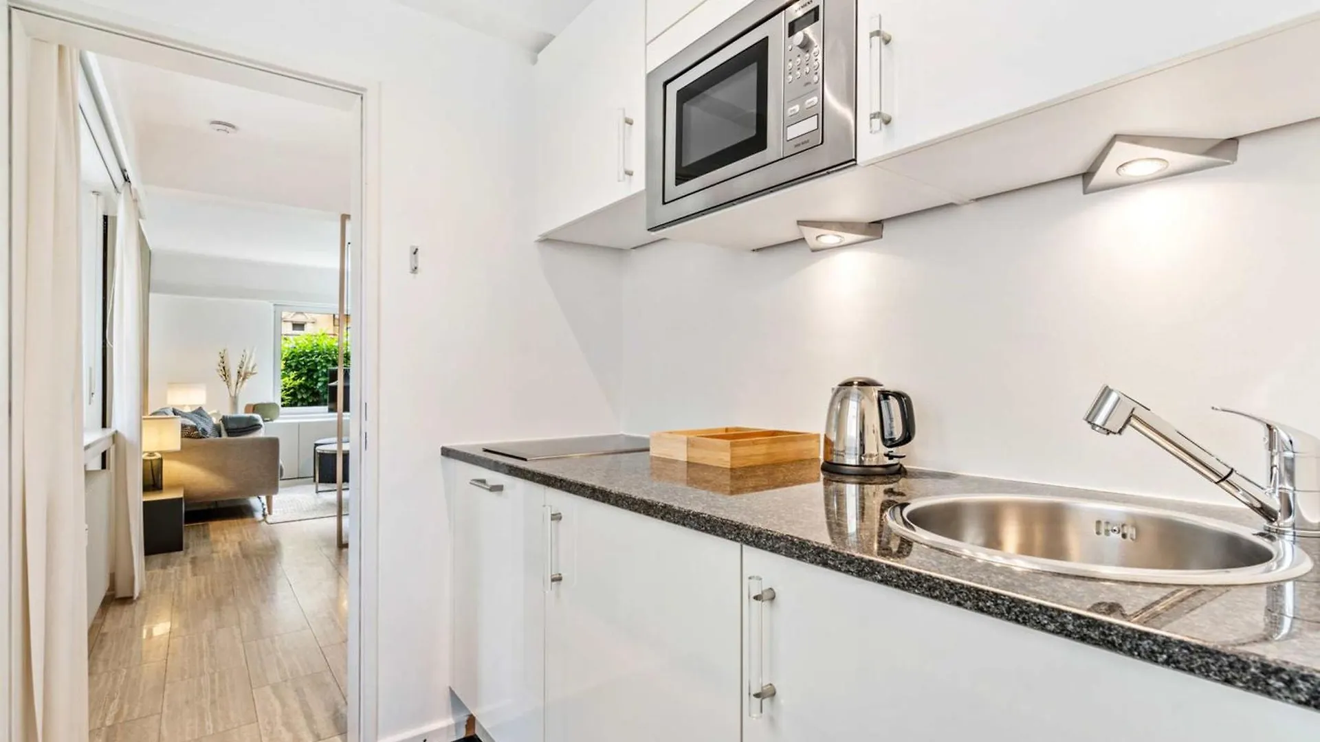 Chic Limpertsberg Studio With Free Parking & Wi-Fi Luxembourg Apartment